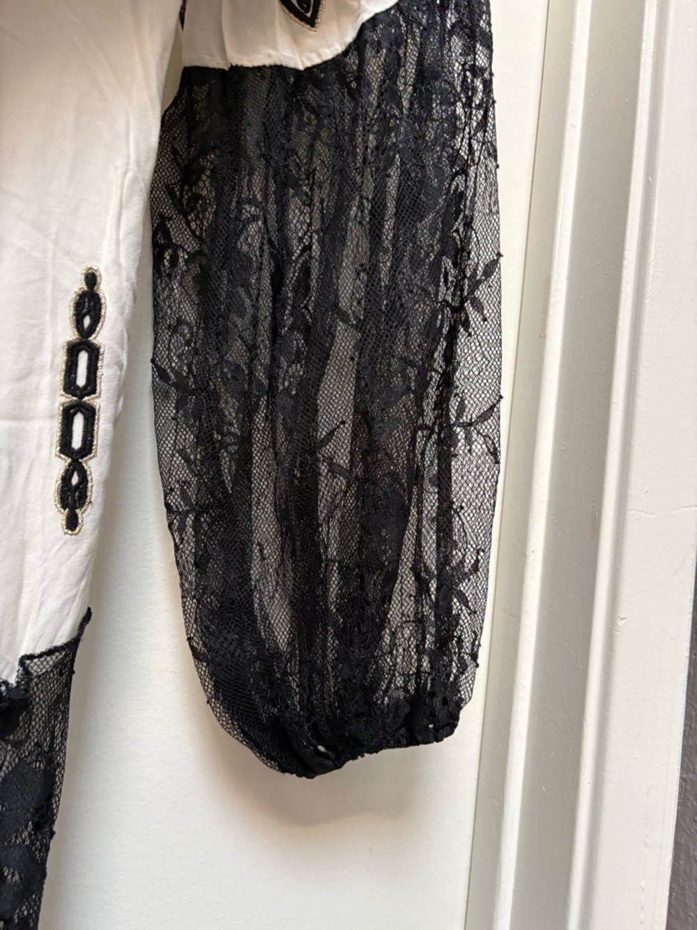Laurie & Joe  Black & Ivory Beaded Lace Maxi Tiered Dress NWT - Picture 11 of 14